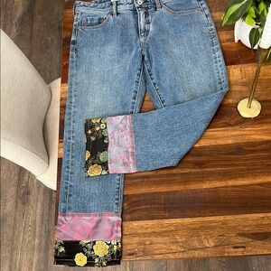 Pilcro Blue Ankle Cropped Jeans with Floral Accents